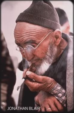 Old man with beard and glasses Turkey 68